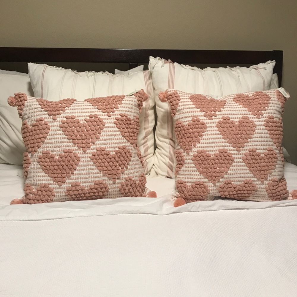Opal house new with tags hearts pillows